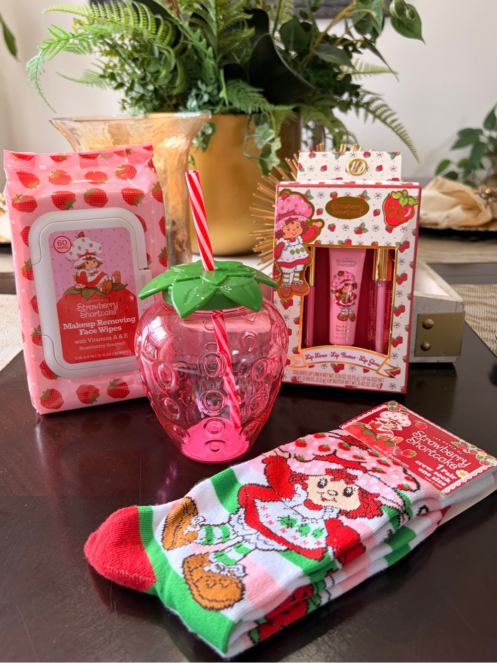 Strawberry shortcake bundle with pink strawberry cup 10oz